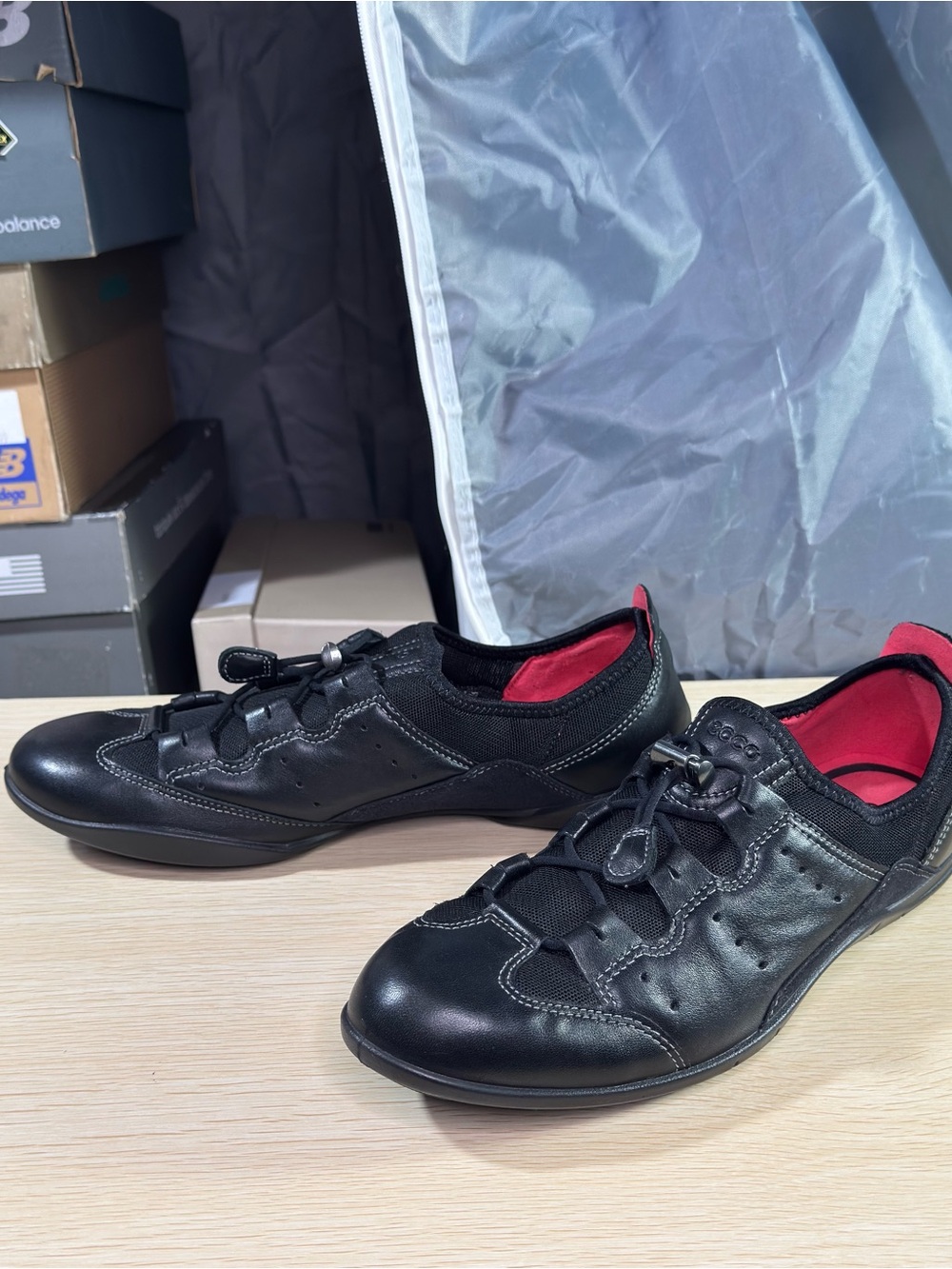 Ecco Bluma Toggle Lace Black Leather Casual Sneaker Women Sz US 10-10.5 / EU 41